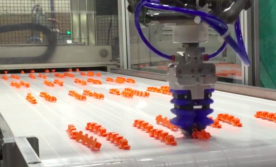 fangst væske Pak at lægge Soft Robotics Gripper Helps Micron Products Cut Costs, Maintain Quality