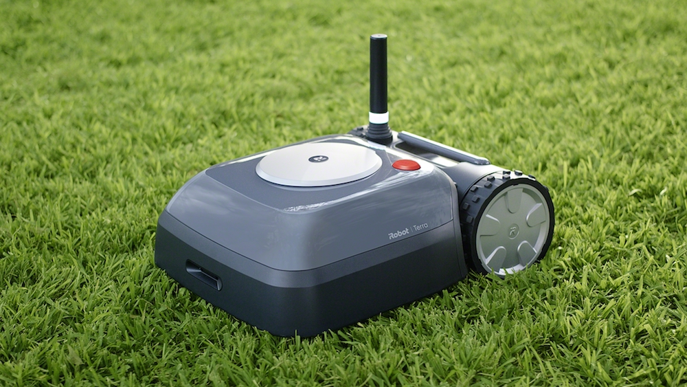 sprede der ovre lidenskabelig iRobot Terra robot lawn mower hopes to jumpstart US market