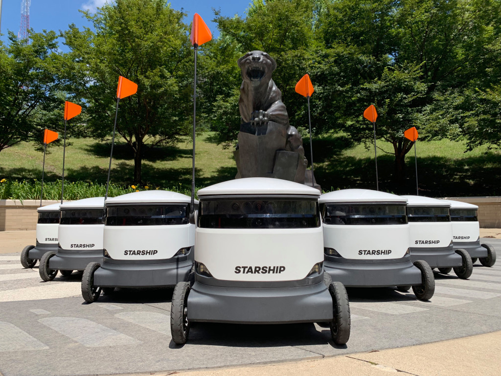 FedEx introduces its own robot solution for last-mile deliveries