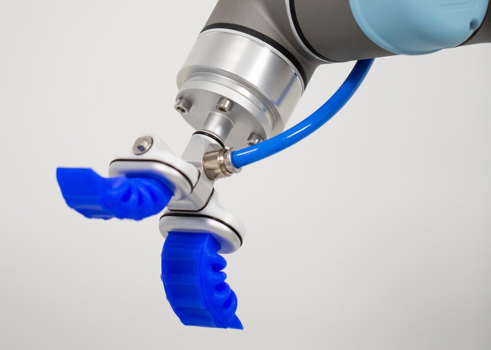 Soft Robotics' coDrive enables untethered pneumatic cobot manipulation