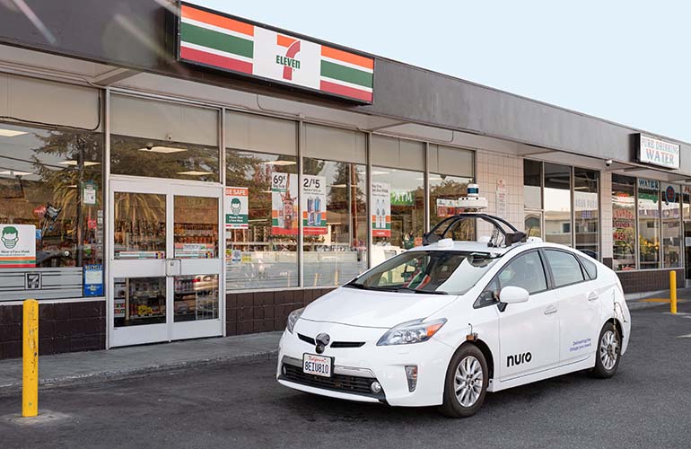 Nuro car at 7-Eleven