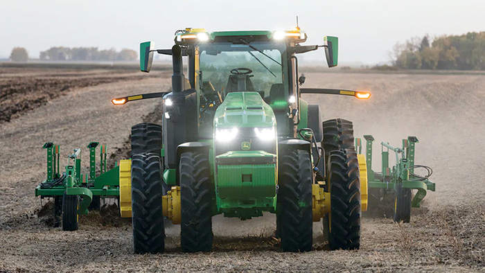 John Deere 8R autonomous tractor