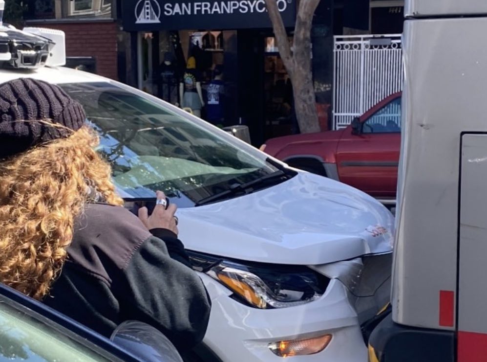 A Cruise robotaxi seemingly rear-ended a bus in San Francisco