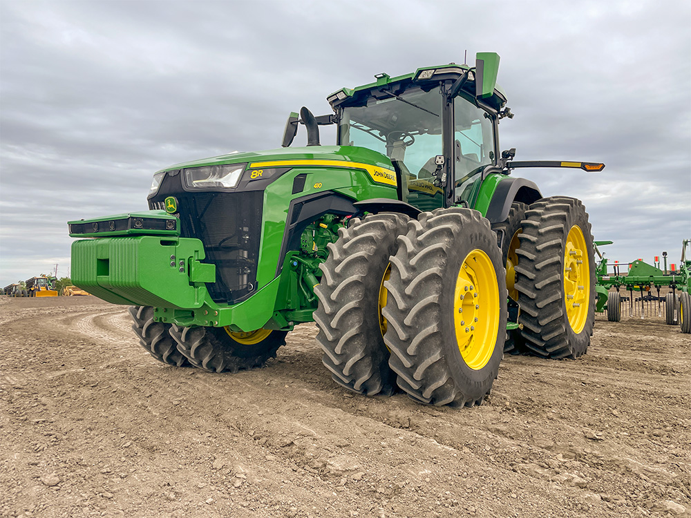 John Deere 8R autonomous tractor hero view.