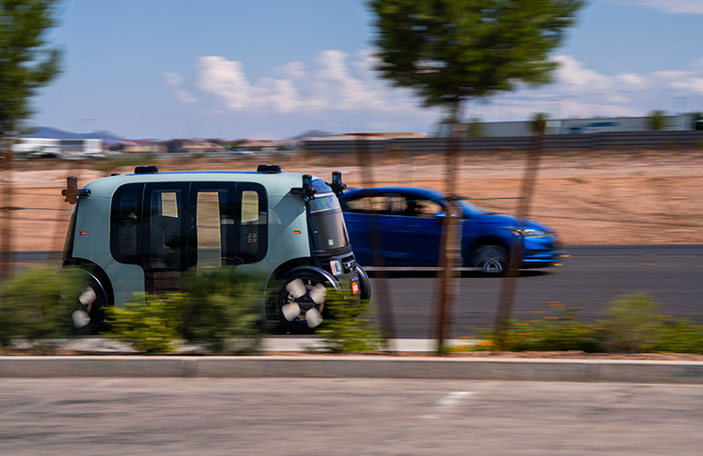 Zoox robotaxi driving. 