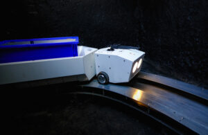 One of Pipedream's delivery robots traveling through its underground tunnel to deliver goods. | Source: Pipedream