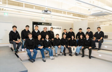 The RLWRLD team.
