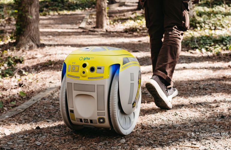 Piaggio Quick Ahead launches Star Wars licensed droid Piaggio Quick Ahead launches Star Wars licensed droid