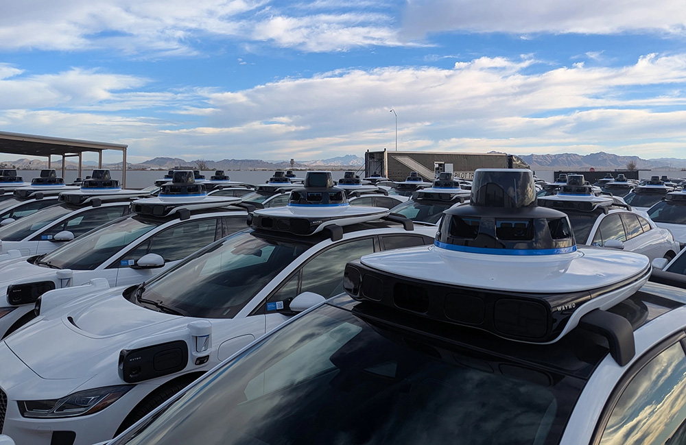 Waymo updates 1,200+ robotaxis in software program recall Waymo updates 1,200+ robotaxis in software program recall