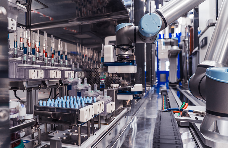 Multiply Labs reduces biomanufacturing prices by 74% with UR cobots