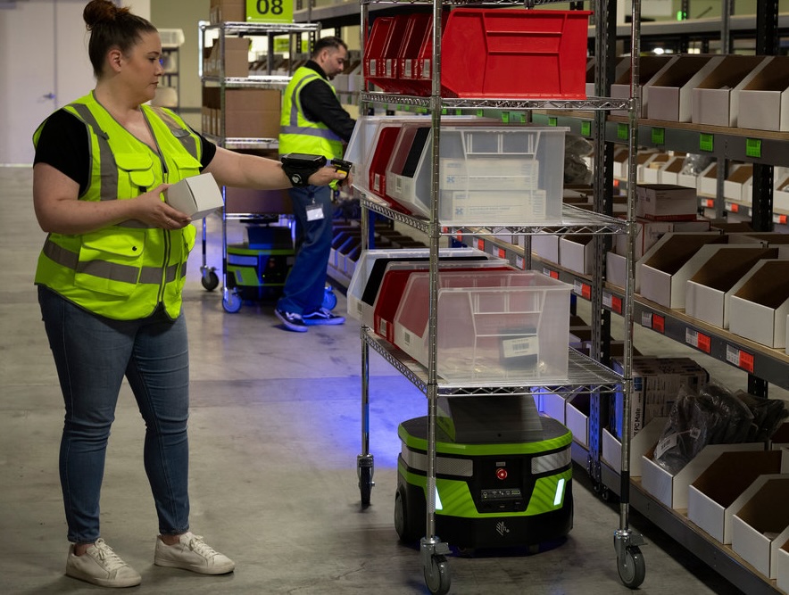 Zebra Applied sciences winding down Fetch-based cell robotic group Zebra Applied sciences winding down Fetch-based cell robotic group