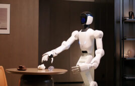 The Quanta X2 semi-humanoid robot from X Square Robot.