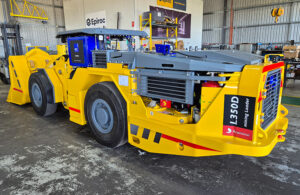 An Aramine L350D loader.