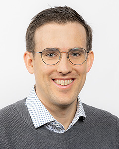 headshot of Marco Mauerer.