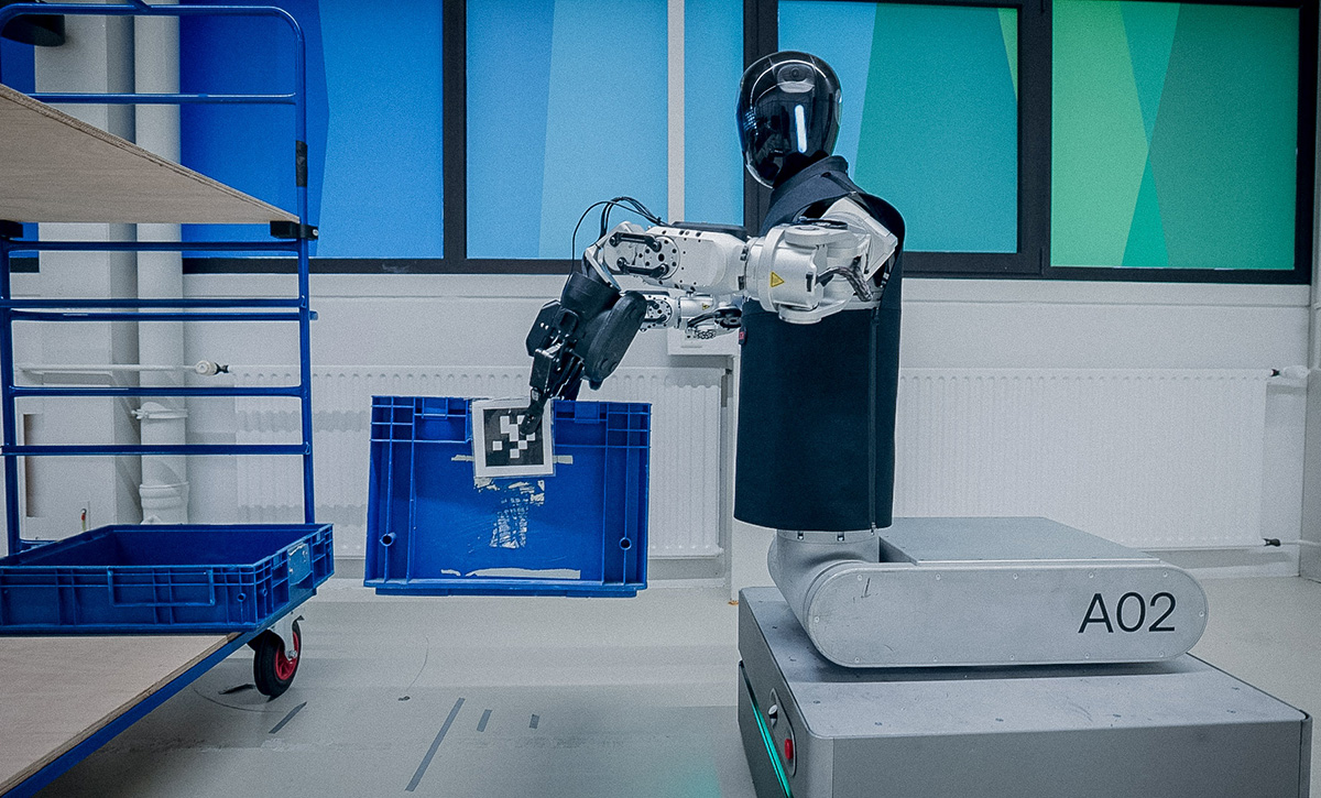 HMND has undergone a successful box-handling proof of concept at Bosch.