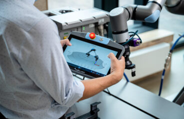 With Gen 7, UR said its customers and partners can deploy advanced AI-powered applications into industrial operations with the same world-class robot experience operators, technicians, engineers and integrators prefer to work with every day.